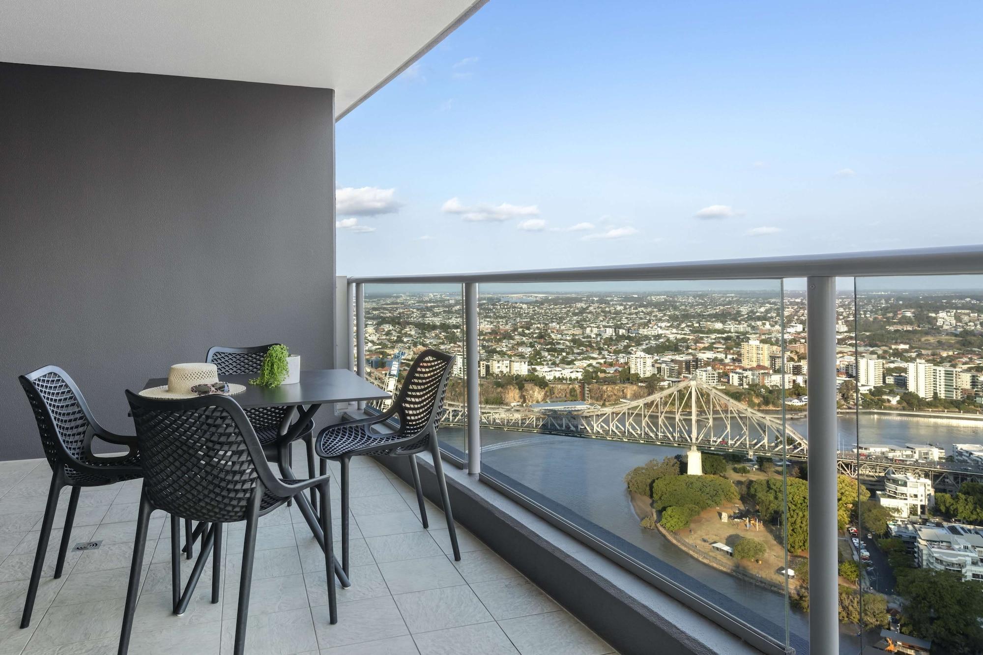 Oaks Brisbane Aurora Suites Kültér fotó